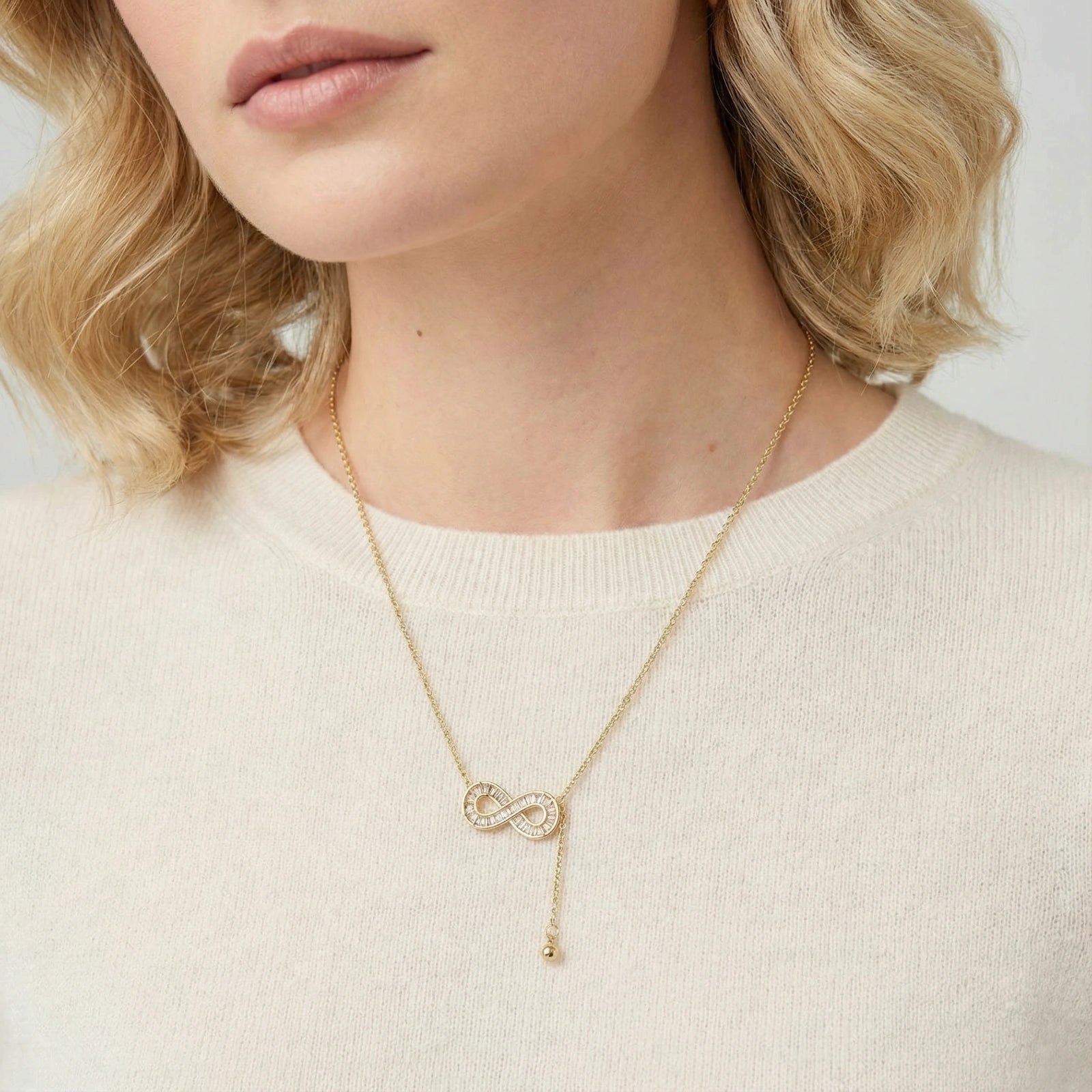 Infinity Sparkle Necklace | Novaeli